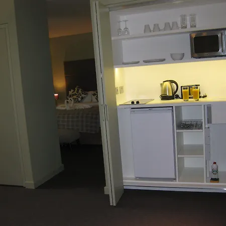 Axiom Park Hotel-2